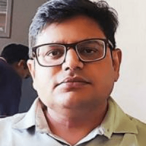 Dr. Avinash Munshi